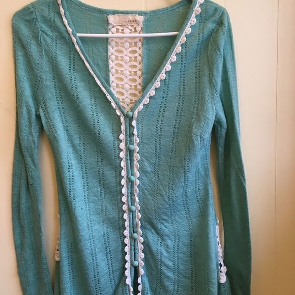 ANTHROPOLOGIE A'REVE TOP. COTTON CROCHET ACCENTS. - Picture 5 of 5